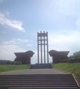Мемориальный комплекс Сардарапат. Автор монумента и находящегося рядом музея – архитектор Рафаел Исраелян